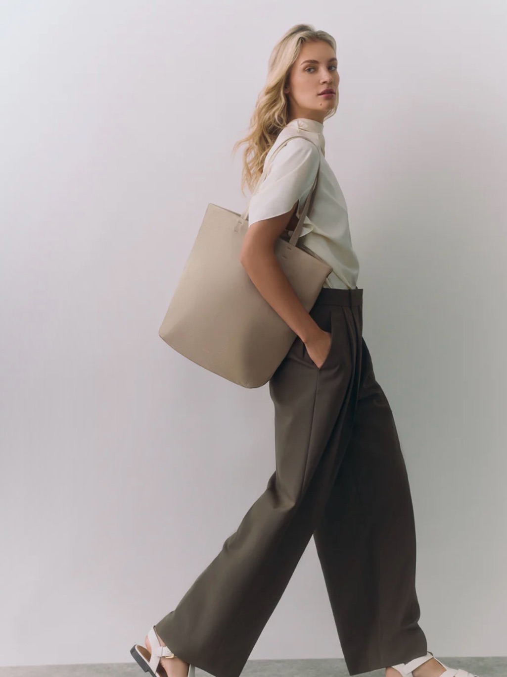 Cuyana Tall Easy Tote Bag